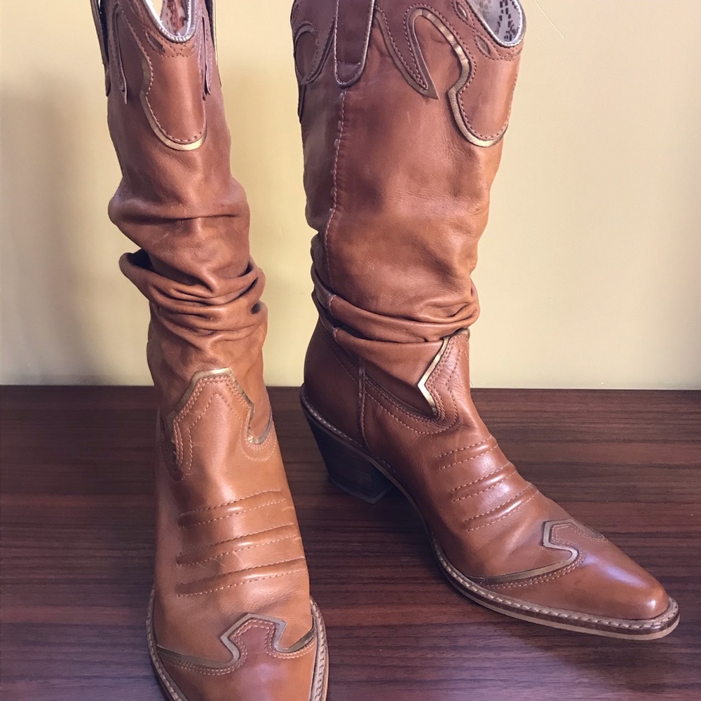 Gianni Bini Tan Leather Heeled Cowboy Boots